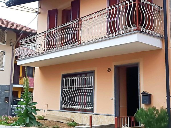 casa indipendente in vendita a Vauda Canavese