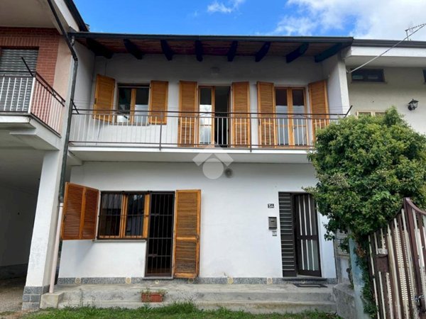 casa indipendente in vendita a Vauda Canavese