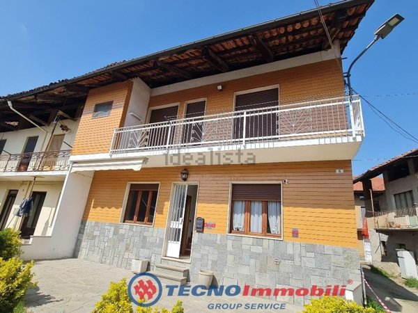 casa indipendente in vendita a Vauda Canavese