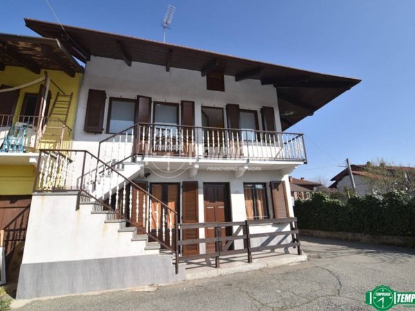 casa indipendente in vendita a Vauda Canavese