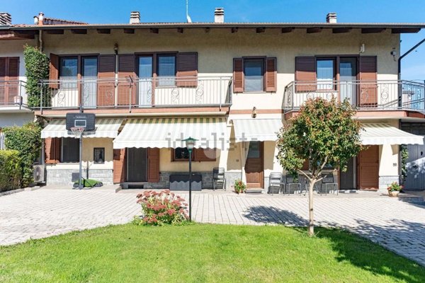 casa semindipendente in vendita a Vauda Canavese