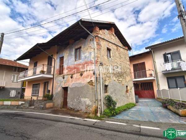 casale in vendita a Vauda Canavese
