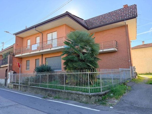 casa indipendente in vendita a Vauda Canavese
