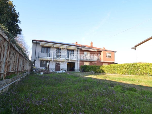 casa indipendente in vendita a Vauda Canavese