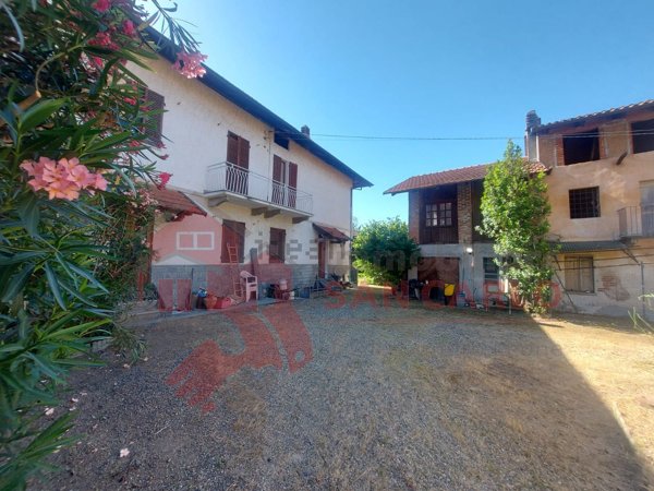 casale in vendita a Vauda Canavese