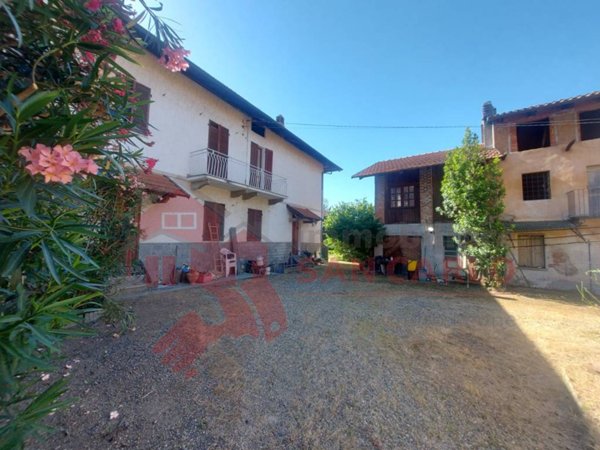 casa indipendente in vendita a Vauda Canavese