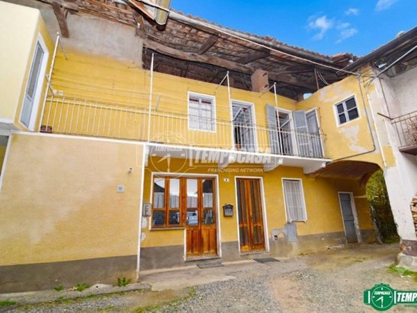 casa indipendente in vendita a Vauda Canavese