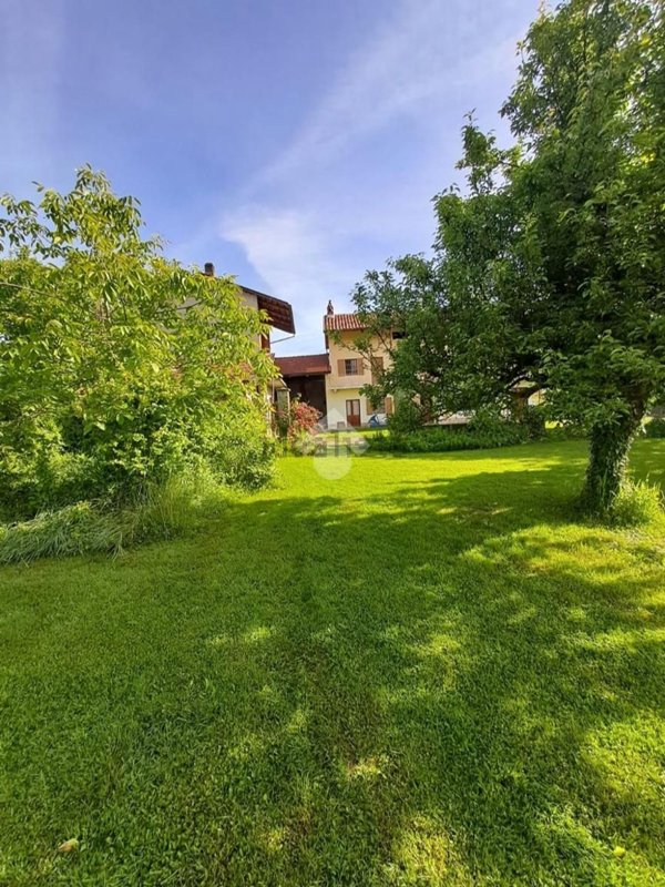 casa semindipendente in vendita a Vauda Canavese
