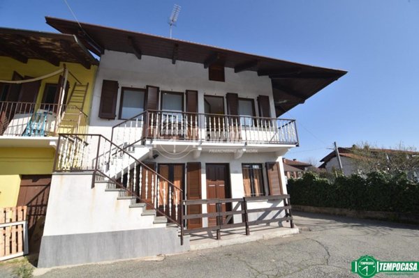 casa indipendente in vendita a Vauda Canavese