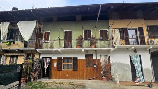 casa indipendente in vendita a Vauda Canavese