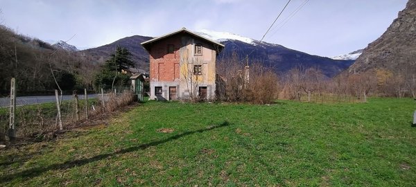 appartamento in vendita a Venaus