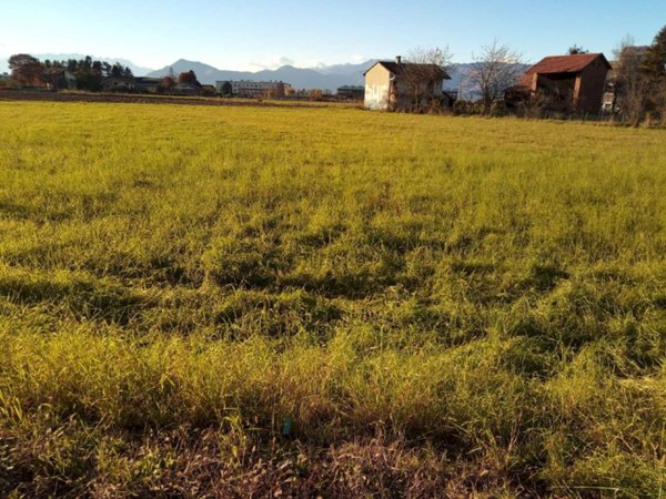 terreno edificabile in vendita a Venaria Reale