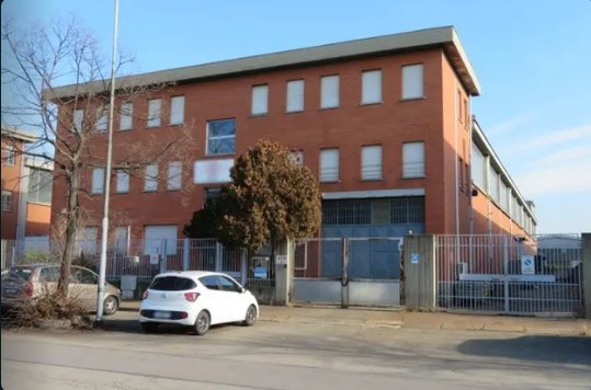capannone in vendita a Venaria Reale