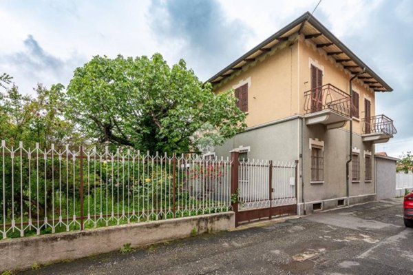 casa indipendente in vendita a Venaria Reale in zona Altessano