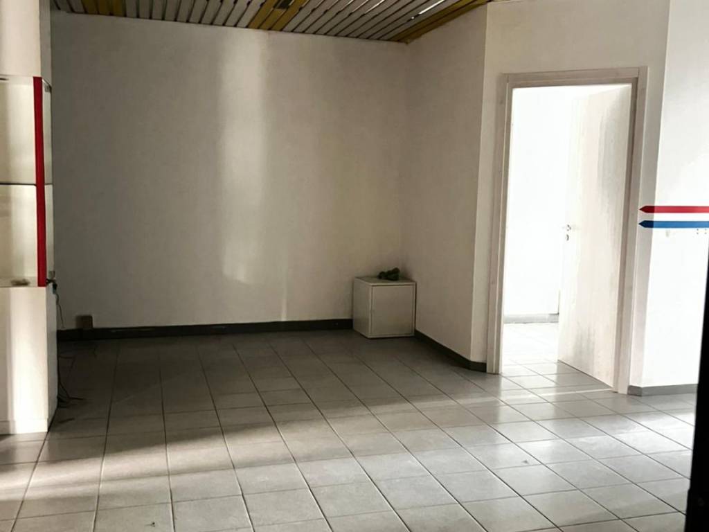 negozio in vendita a Venaria Reale