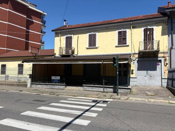 negozio in vendita a Venaria Reale