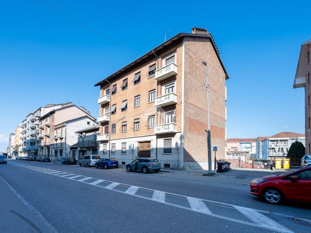 appartamento in vendita a Venaria Reale