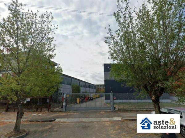 locale commerciale in vendita a Venaria Reale