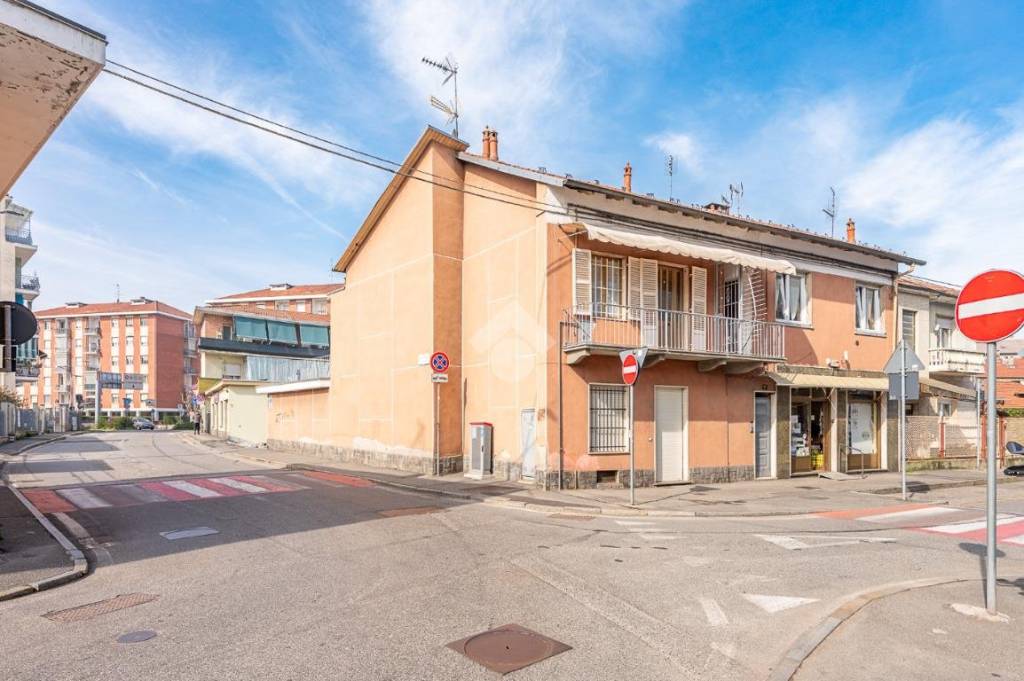 appartamento in vendita a Venaria Reale in zona Altessano