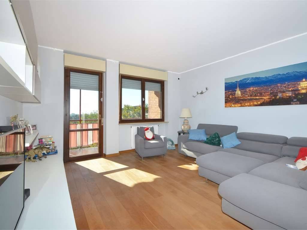 appartamento in vendita a Venaria Reale