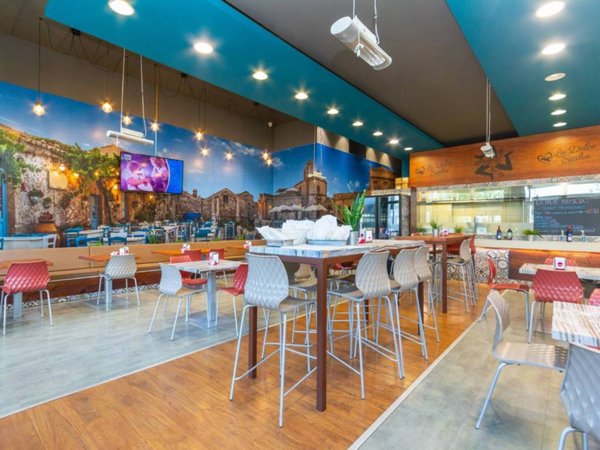 negozio in vendita a Venaria Reale