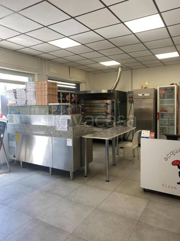 negozio in vendita a Venaria Reale