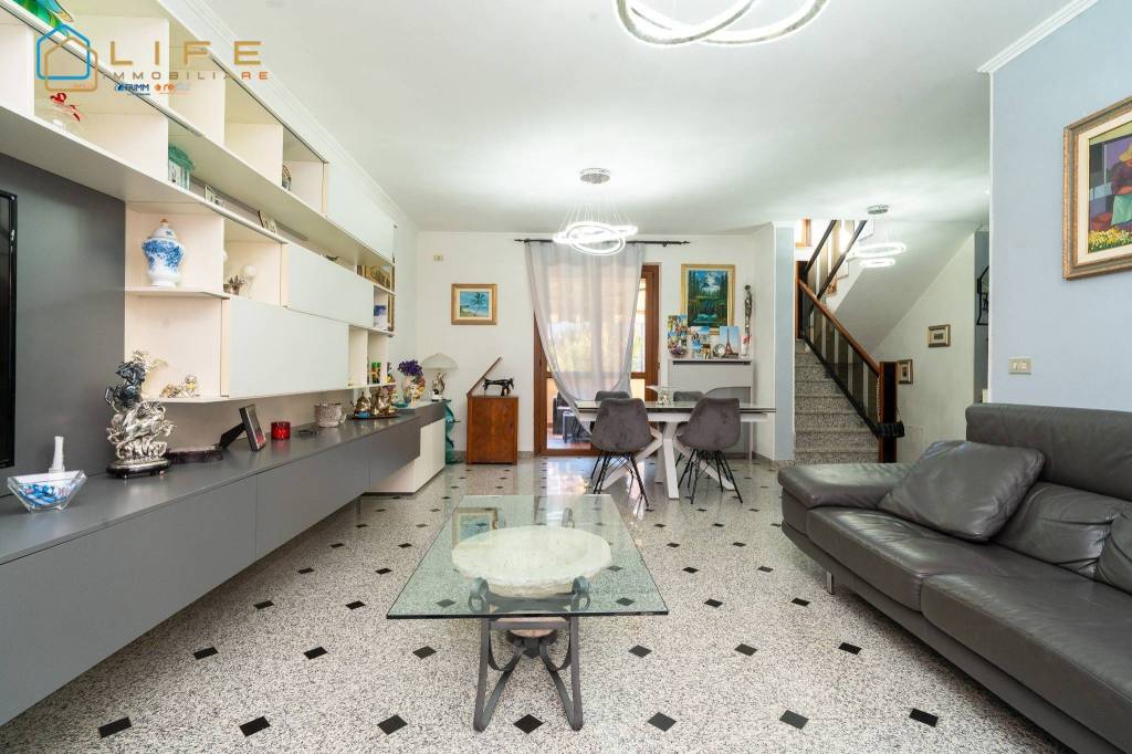 casa indipendente in vendita a Venaria Reale