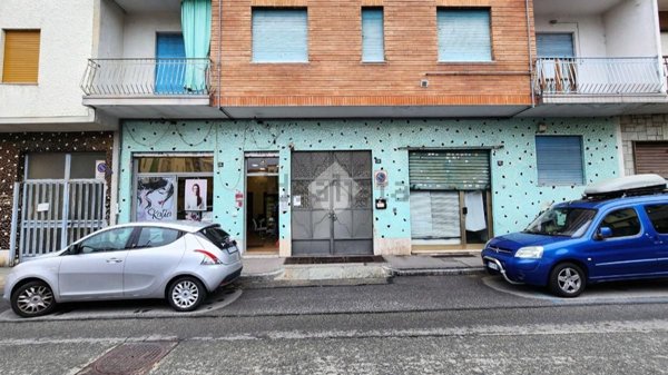 locale di sgombero in vendita a Venaria Reale