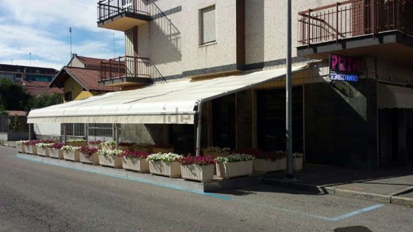 negozio in vendita a Venaria Reale