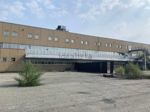 capannone in vendita a Venaria Reale