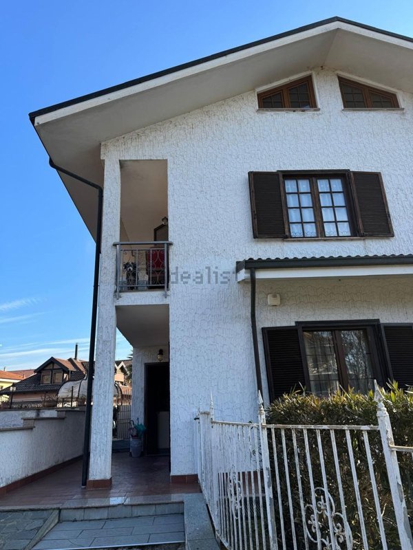 casa indipendente in vendita a Venaria Reale