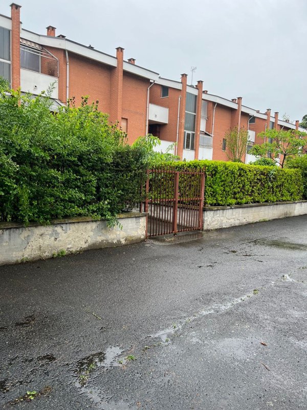 pentavano in vendita a Venaria Reale