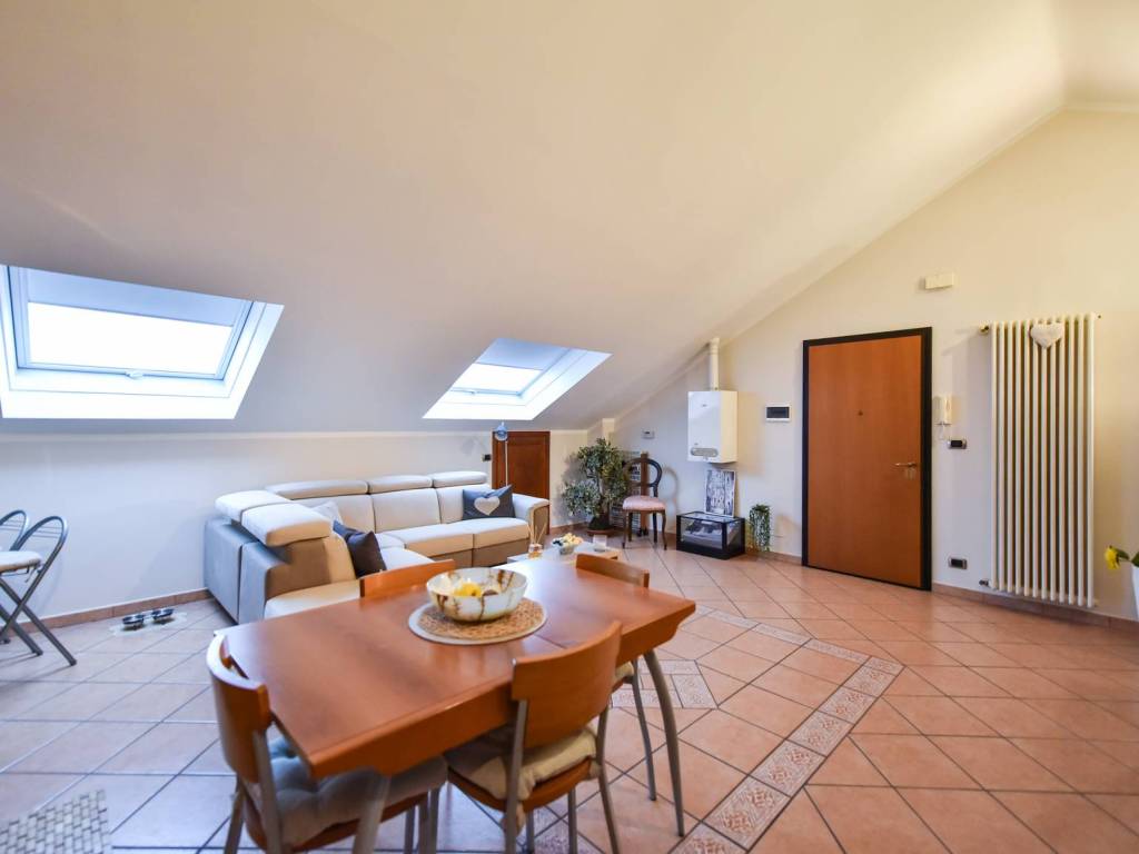 appartamento in vendita a Venaria Reale