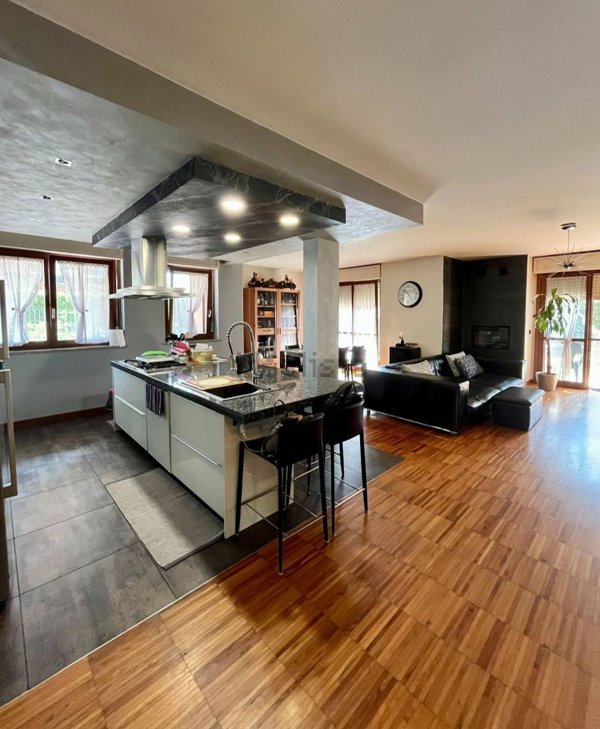 appartamento in vendita a Venaria Reale