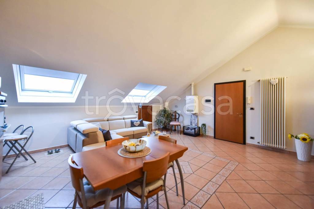 appartamento in vendita a Venaria Reale