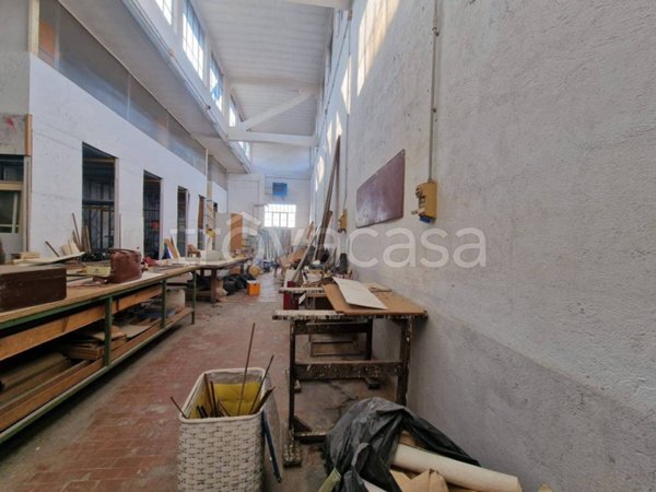 locale commerciale in vendita a Venaria Reale