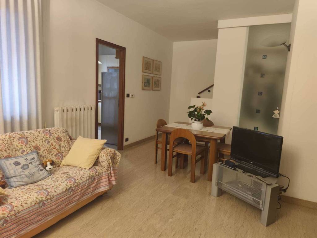appartamento in vendita a Venaria Reale in zona Altessano