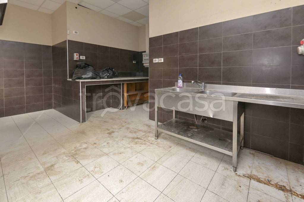 negozio in vendita a Venaria Reale