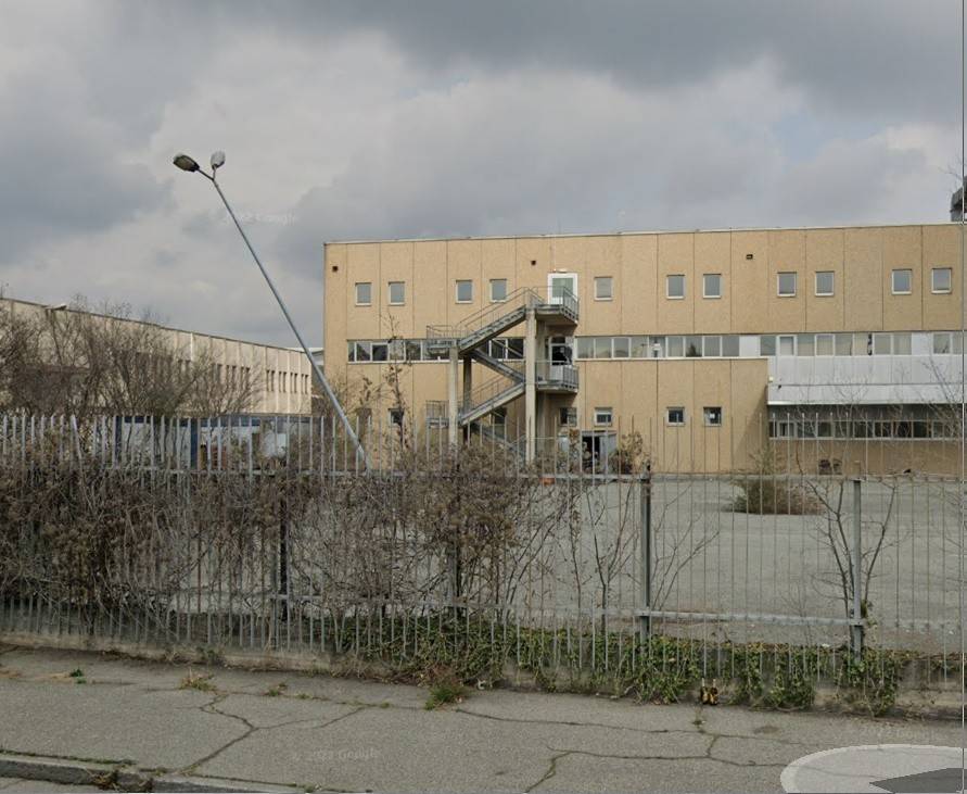 capannone in vendita a Venaria Reale