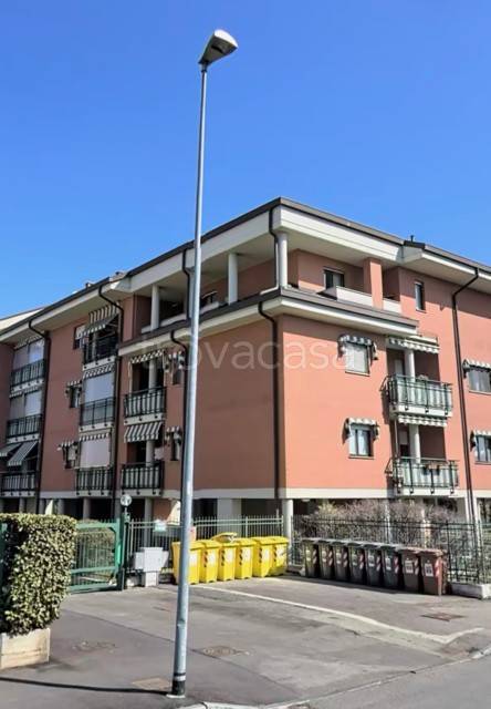 locale di sgombero in vendita a Venaria Reale