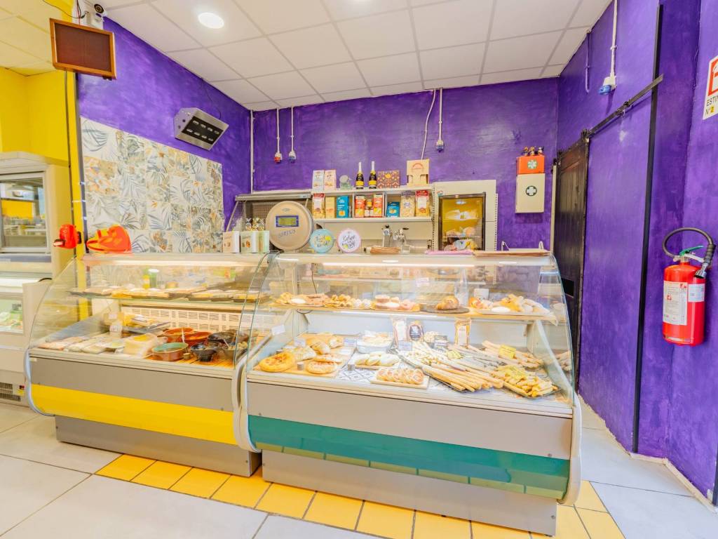 negozio in vendita a Venaria Reale