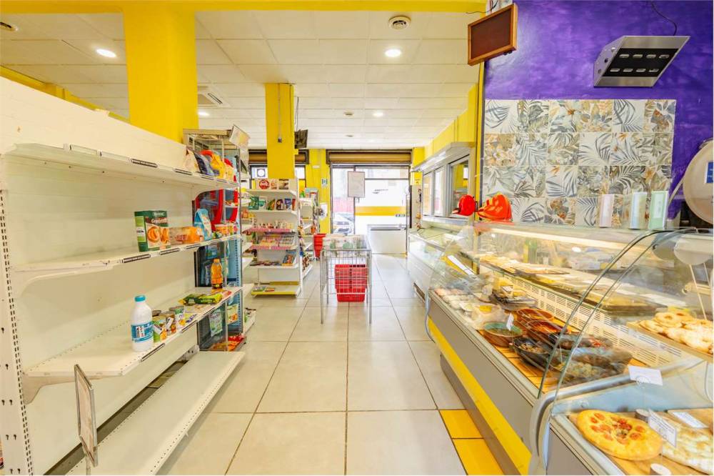 negozio in vendita a Venaria Reale