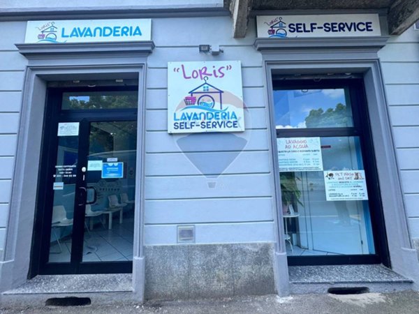 negozio in vendita a Venaria Reale