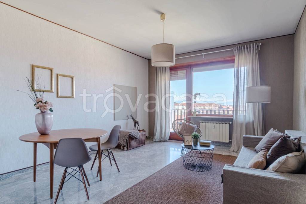 appartamento in vendita a Venaria Reale