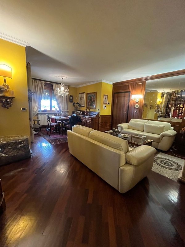 appartamento in vendita a Venaria Reale