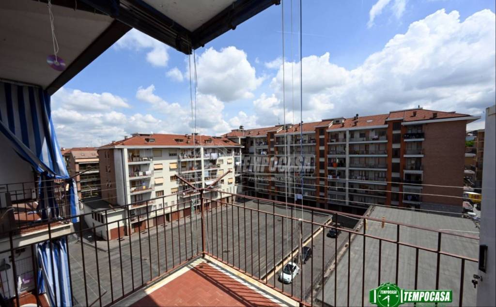 appartamento in vendita a Venaria Reale in zona Altessano