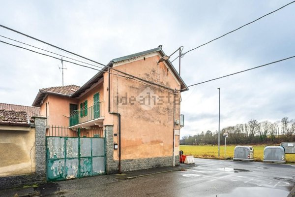 casa indipendente in vendita a Venaria Reale in zona Trucco