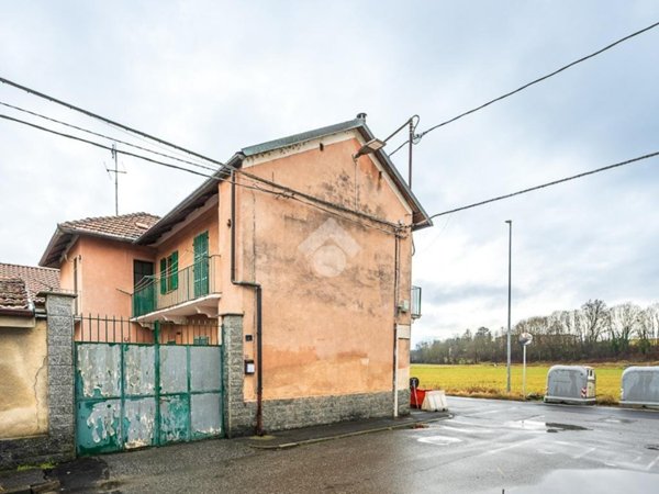 casa indipendente in vendita a Venaria Reale in zona Trucco