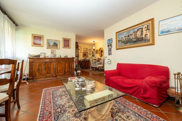 appartamento in vendita a Venaria Reale in zona Altessano
