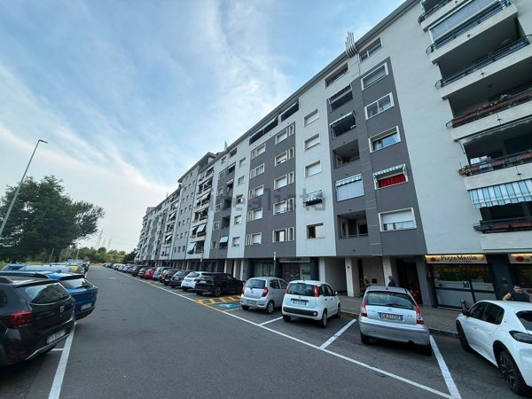 appartamento in vendita a Venaria Reale in zona Altessano